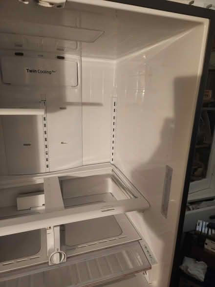 Photo of free Refrigerator (Brooklyn Bed Stuy) #4