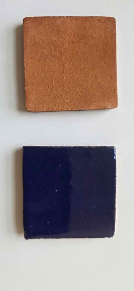 Photo of free Mexican talavera tiles, 2" x 2" (UWS, Riverside/108th) #1