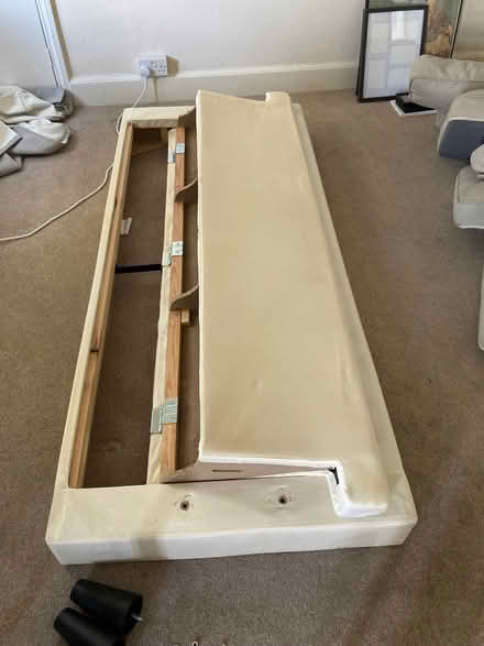 Photo of free 3 seat sofa (Skaters' Meadow CB3) #4