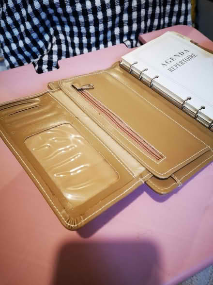 Photo of free Wallet notebook (SE19) #1