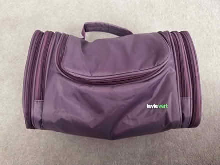 Photo of free Hang Up Wash Bag (Barkingside IG5) #3