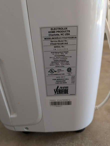Photo of free Frigidaire dehumidifier (Vienna Hunter Mill) #3