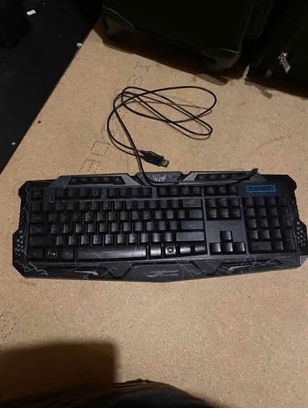 Photo of free Usb keyboard (par) #1