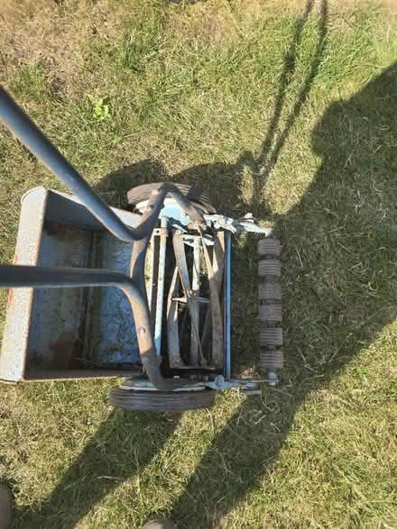 Photo of free Qualcast vintage push mower (SN25 Blunsdon) #2