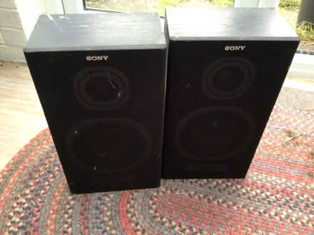 Photo of free Pair old Sony speakers - not tested (Presteigne LD8) #1
