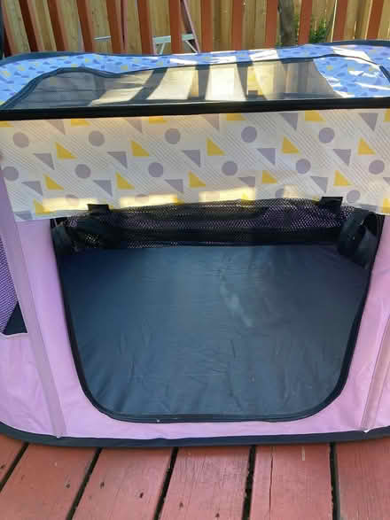 Photo of free Dog/cat play pen (North Seattle 145th & 15th) #1