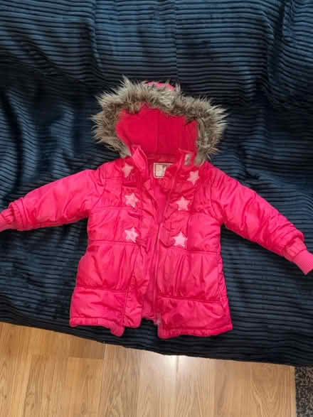Photo of free Girl pink Jacket (Levenshulme M19) #2