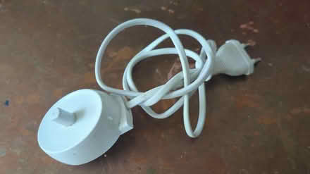 Photo of free Braun toothbrush charger (NR2) #1