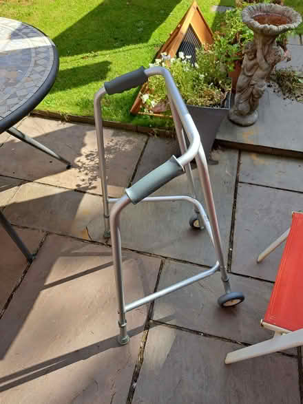 Photo of free Walking Frame (Alexandra Park M14) #1