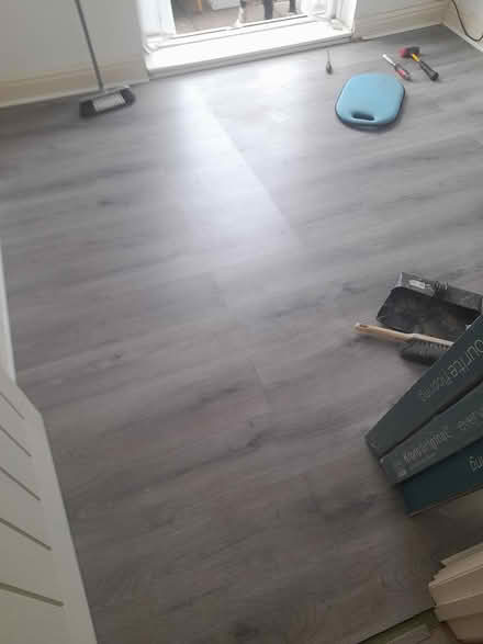 Photo of free Grey Laminate Flooring (DY10 Horsefair Kidderminster) #3