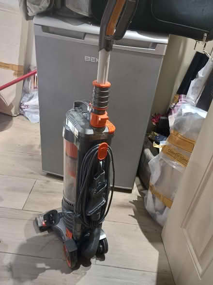Photo of free Vax vacuum cleaner (New Cross SE14) #2