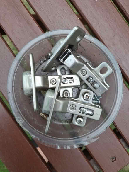 Photo of free 3 x hinges (Maidstone town center ME15) #1