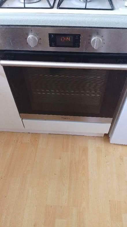 Photo of free Kitchen oven (West Hitchin SG5) #3