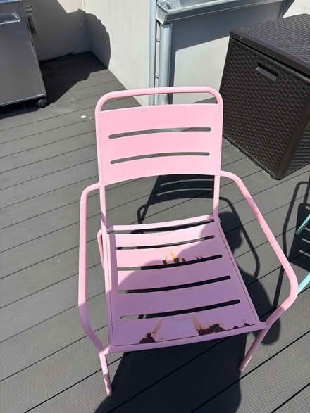 Photo of free patio items (ballard) #1