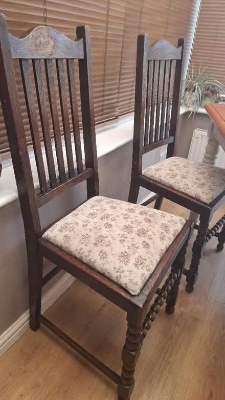 Photo of free Dining table and 4 chairs (Heybridge CM9) #3