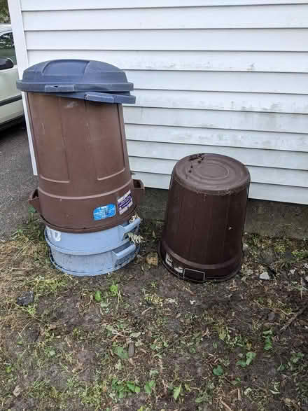 Photo of free Large rubber trash bins (Robbinsdale) #1