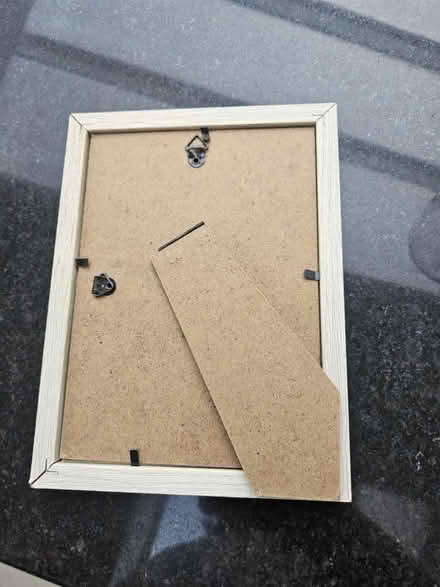 Photo of free Small photo frame (a5) (North Sheen TW9) #2