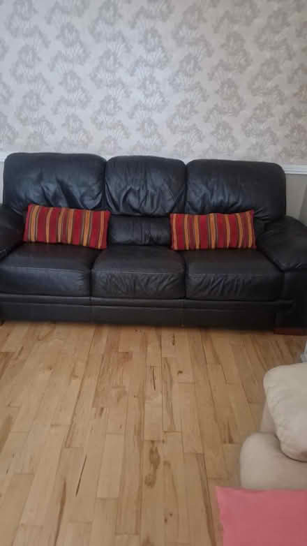 Photo of free Sofas (Dublin 11 finglas) #3