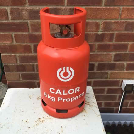 Photo of 6 kg Calor gas bottle (Epworth DN9) #1
