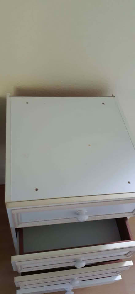 Photo of free Cabinet (Bramhall SK7) #3