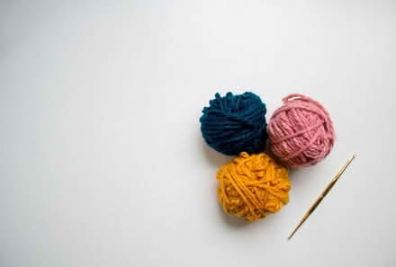 Photo of Fabric or wool oddments (Crosspool S10) #2