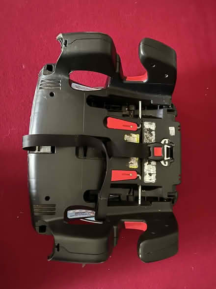 Photo of free Car seat for older child (Glen Ellyn) #1