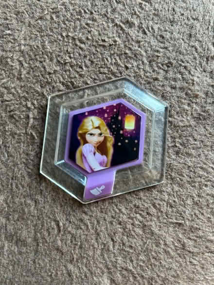 Photo of free Disney Infinity Power Disc (Jennetts park RG12) #1