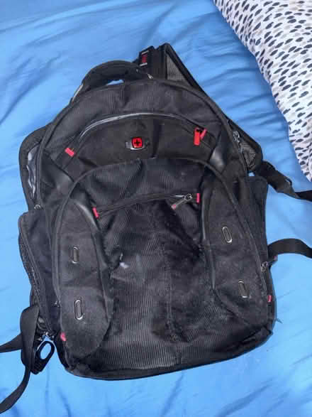 Photo of free Wenger Laptop Backpack (Stockethill Crezcent AB16) #1