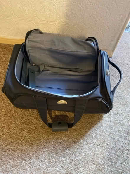 Photo of free Samsonite Suitcase (CT11) #1