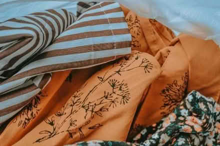 Photo of Fabric or wool oddments (Crosspool S10) #1