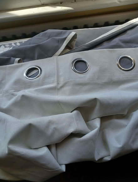 Photo of free Unused single cream coloured door curtain with grey lining (Earlsfield SW18) #1