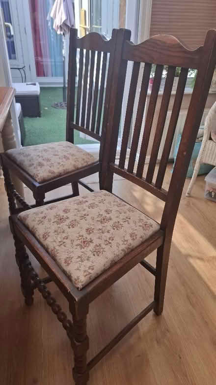 Photo of free Dining table and 4 chairs (Heybridge CM9) #2