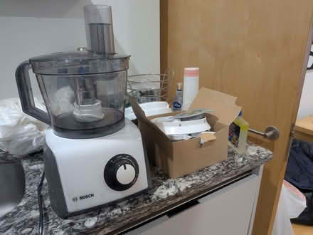 Photo of free Food processor with accessories (Oxford OX1) #1
