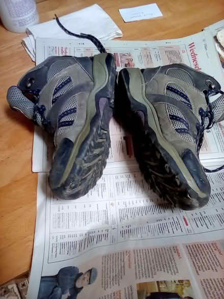 Photo of free Walking boots size 4 (Chirk Bank LL14) #3