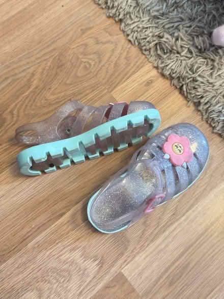 Photo of free Girl glittery sandals (Levenshulme M19) #2