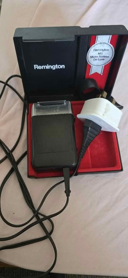 Photo of free Shaver (CT2) #3