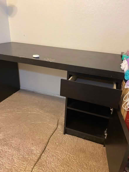 Photo of free Desk (Englewood) #3