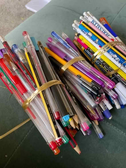 Photo of free Mix of pens and pencils (Tunbridge Wells) #1