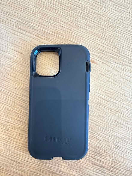 Photo of free Otter case iPhone 12 (Santa Clara) #1