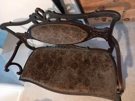 Photo of free Victorian settee (Fareham PO14) #2