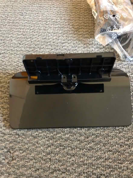 Photo of free Stand for a 24” Samsung TV (Los Altos near Foothill) #1