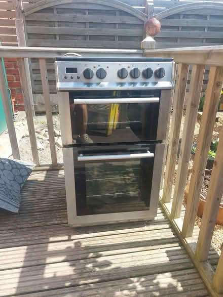 Photo of free Working cooker in clean condition. Electric (Rhydymwyn Valley Nature Reserve CH7) #2