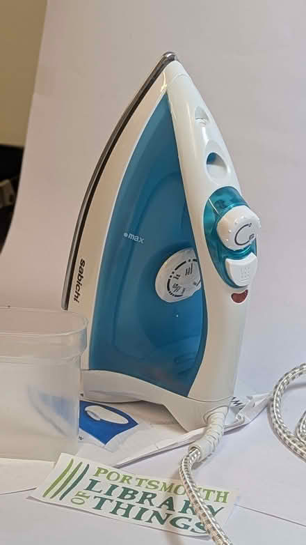 Photo of free Sabichi Steam Iron in good condition (Portsea PO1) #4