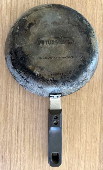 Photo of free Pressure cooker and sauté pan (Valencia Avenue, Sunnyvale) #4