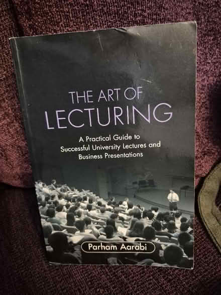 Photo of free The Art of Lecturing Book (Hollinswood TF3) #1
