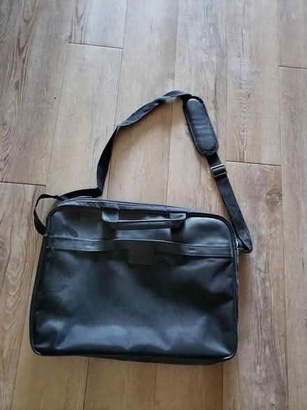 Photo of free Laptop bag (St.Louis Park) #1