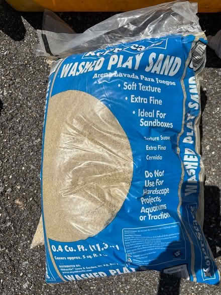 Photo of free 2 bags washed play sand (Parole) #1