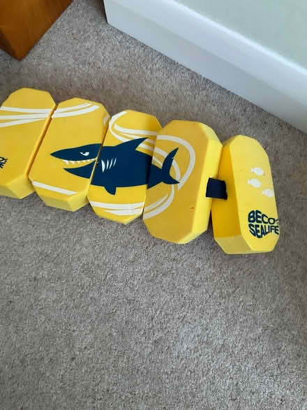 Photo of free Floatation band for child (Old Malden KT4) #2