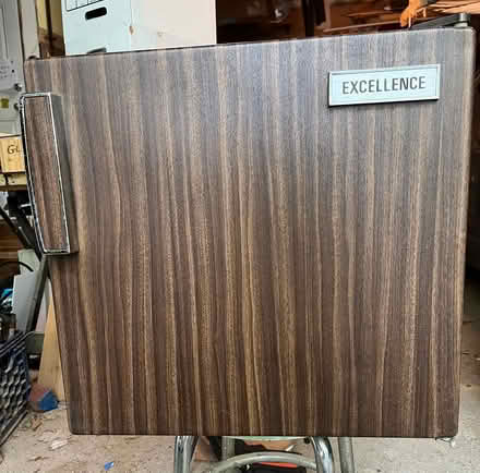 Photo of free old but functioning mini fridge (holmes (patterson/pawling)) #1