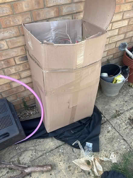 Photo of free Box and bag of dust free hay (RG2 Shinfield) #1